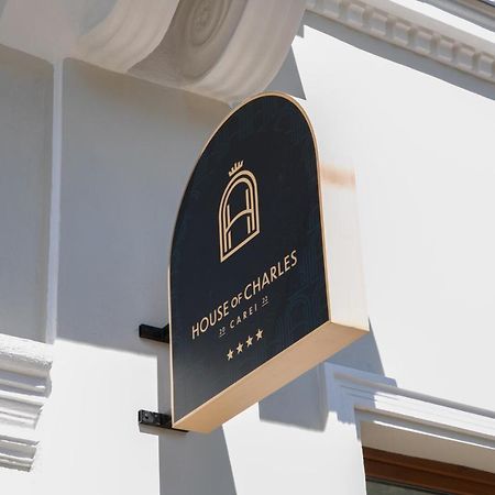 House Of Charles Hotell Carei Eksteriør bilde
